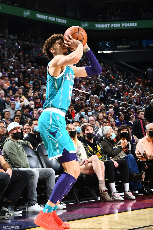 室陷入震惊 室陷入震惊